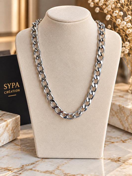 Collier valentino